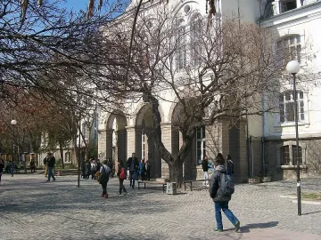 Бранят даскал Христо с Harlem Shake до дупка