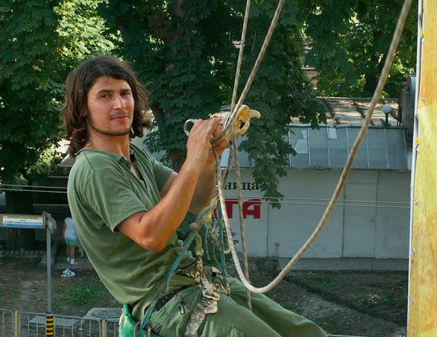 Един мъченик запали България