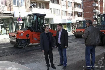 Преасфалтират Търново въпреки кризата