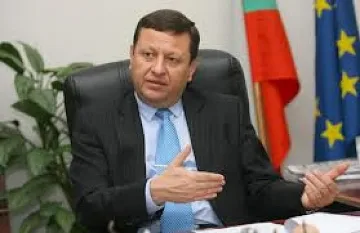 КРС призова мобилните оператори за коректност