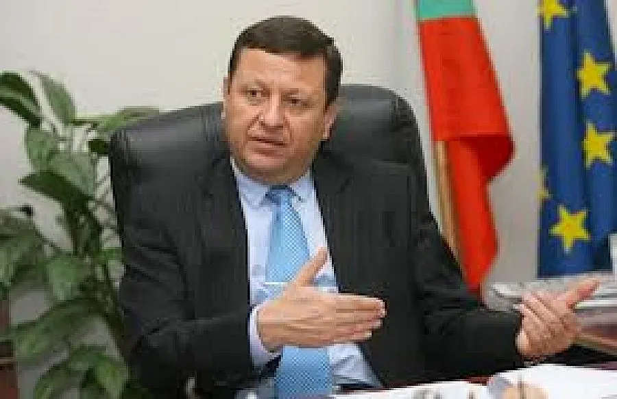 КРС призова мобилните оператори за коректност