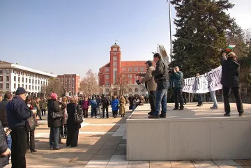 Протест след венците в Плевен
