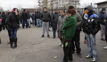 Роми на бунт за убийство на дете   