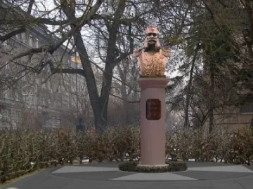Посрещаме 3 март с паметник на Гурко