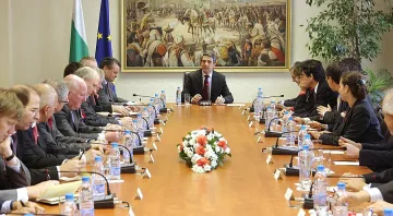 Никой не иска в служебния кабинет  