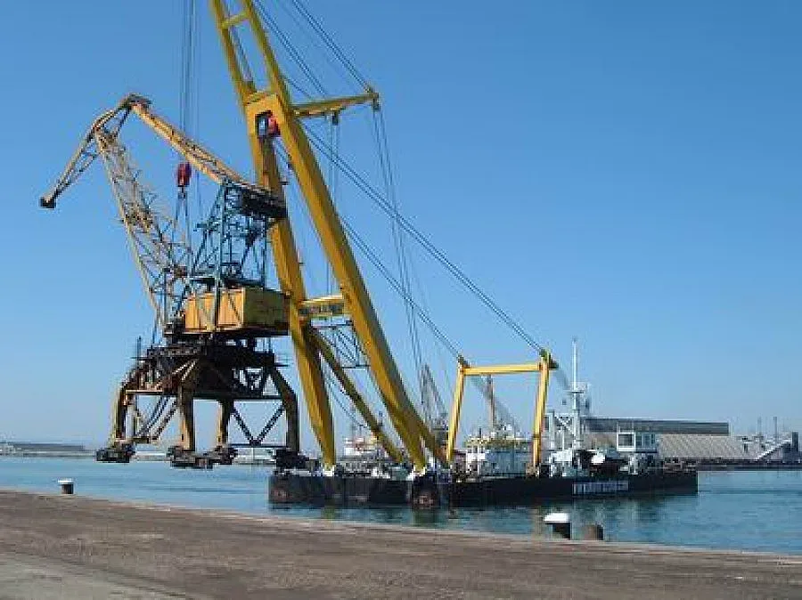 БМФ взе терминал на порт Бургас