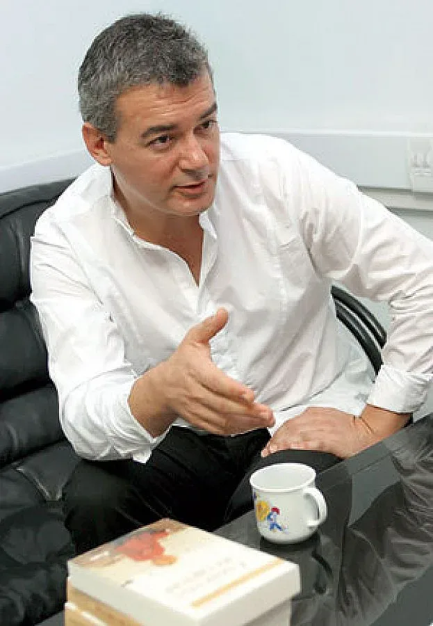 Илия Троянов: В България държава и мафия са едно