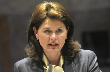 Рушвети събориха кабинета в Словения