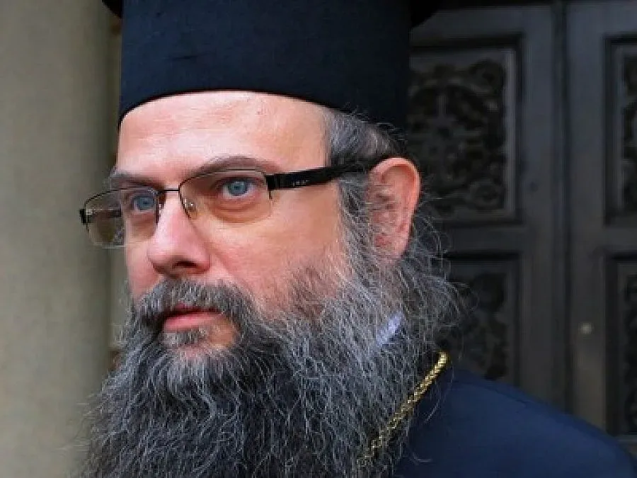 Дядо Николай първи посреща патриарха