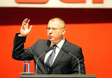 Станишев: Страната е в безвластие