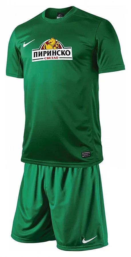 „Пиринско пиво” облича 10 аматьорски отбора