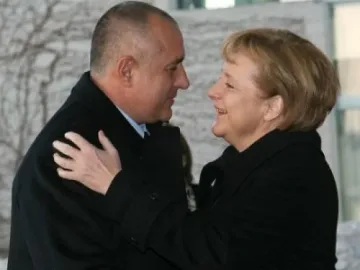 Меркел: Оздравявай бързо Борисов