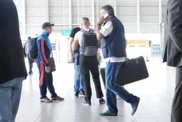 Всеки десети младеж стяга куфарите   