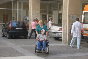 Редуктор смаза крака на работник