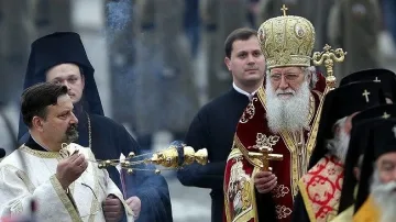 Патриархът призова властта да чуе народа