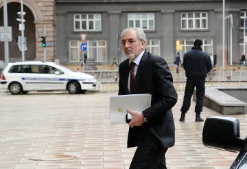 Местан: Борисов е излъгал за Доган