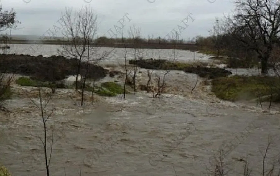 Кюстендилско село бедства заради дъжда