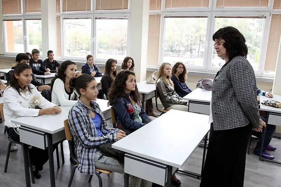 Ставаш отличник за хилядарка