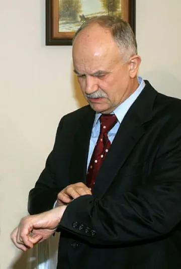 Филчев: Йосич предложи да плати дълга на България