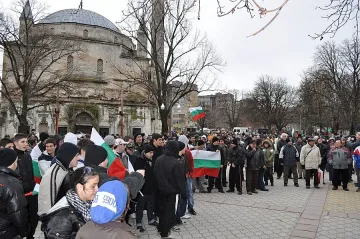 Ученици поведоха протеста в Разград