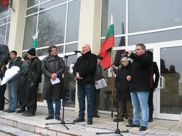 3-годишната Даная талисман на протеста