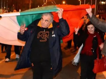 Рокери поведоха народа във Варна