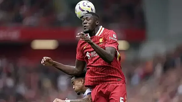 Ливърпул води драматични преговори със спорен играч