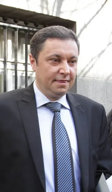 Яне с мерак за ново правителство