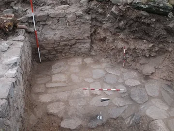 Знатен епископ управлявал Родостица