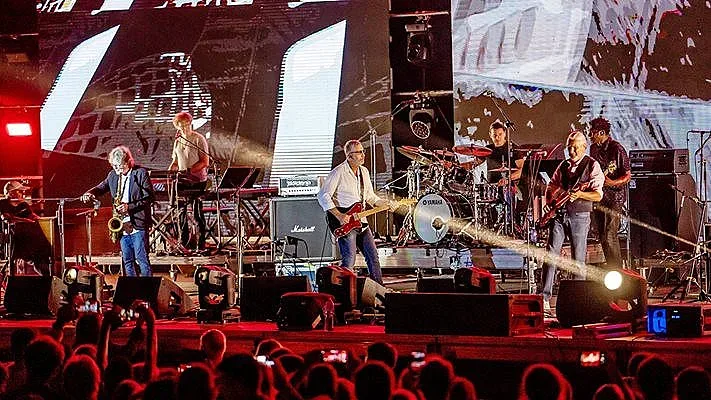 Дайър Стрейтс изумиха родната публика! Издадоха тайна