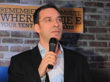 Кметът на Бургас плаши с оставка