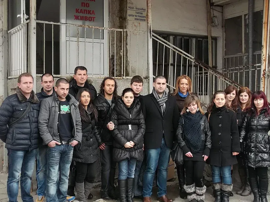 Млади гербери дариха кръв в чест на Левски