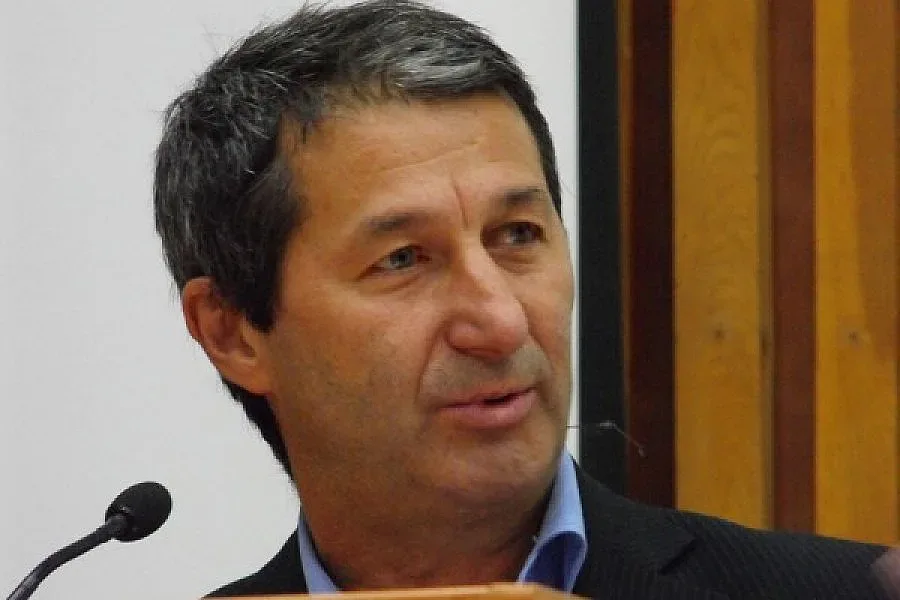 Подгониха Каролев с резачки