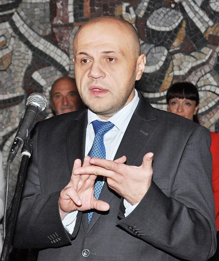 Дончев: Държавен фонд да дава заеми на бизнеса