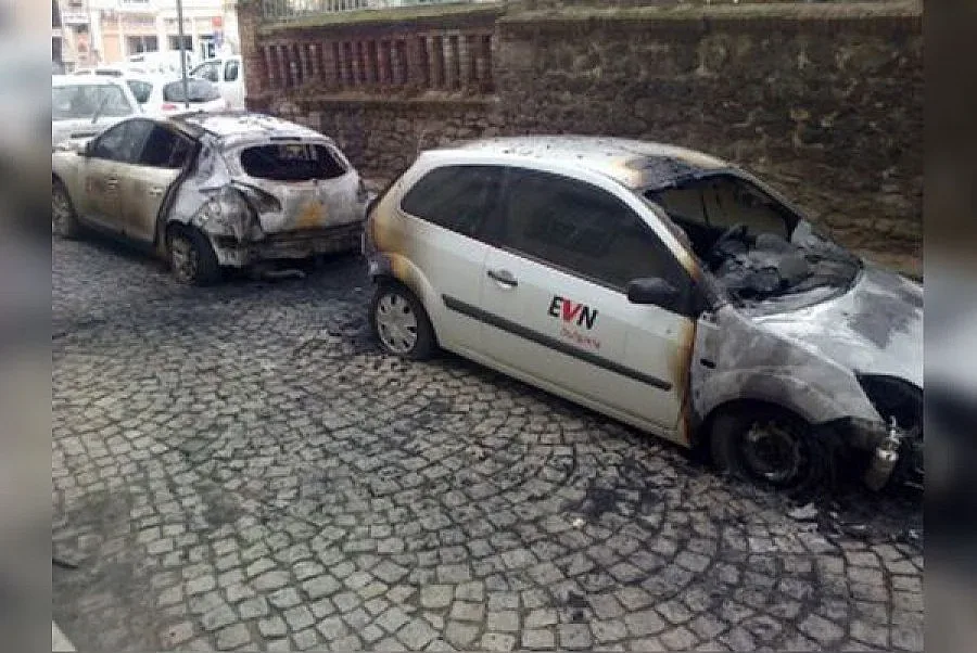 Пак запалиха кола на ЕВН