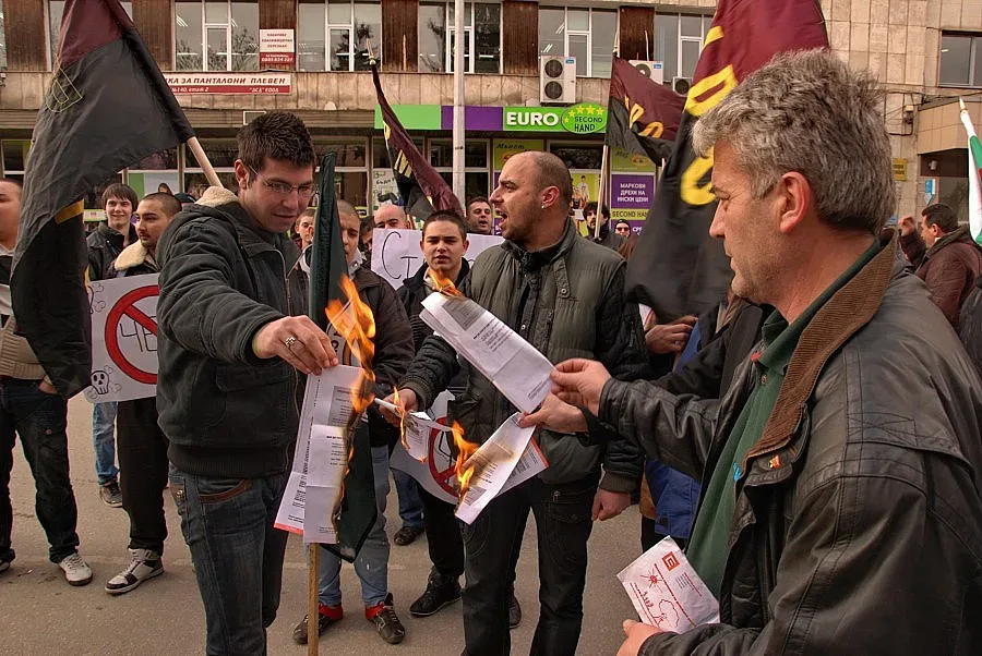 Джамбазки: Бойко изрита Дянков, само толкова