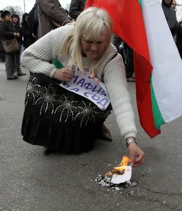 Политиците искат да яхнат протестите