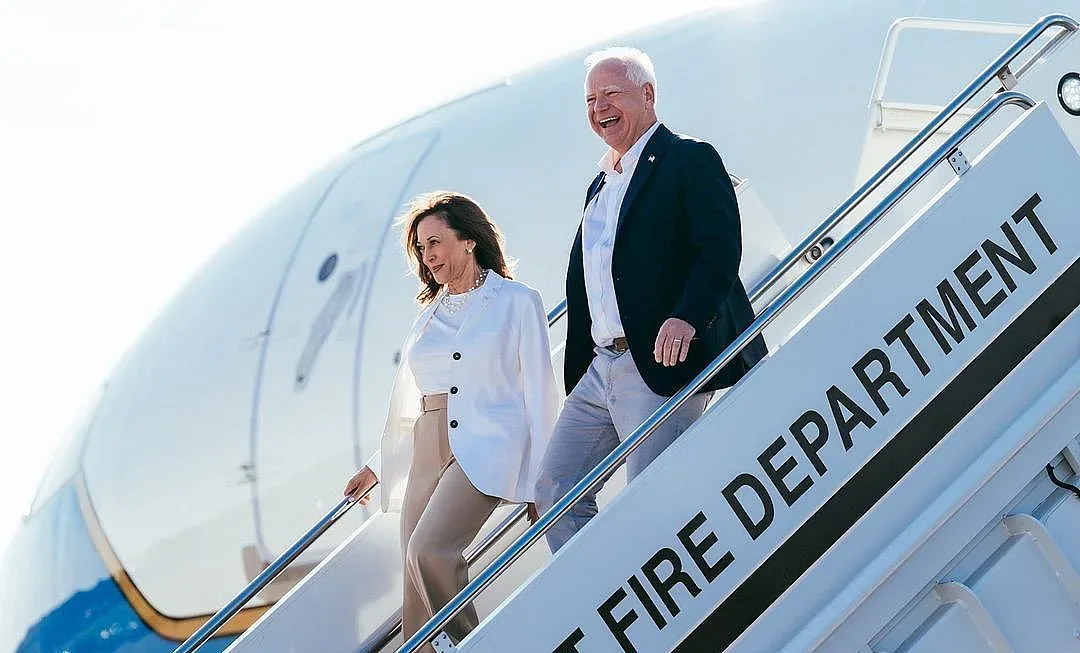 Демократите се събират на конгрес в Чикаго, решават за Камала Харис