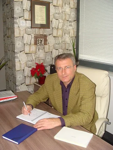 Русенец прави вино с арония 