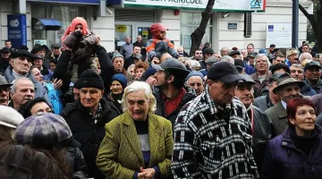 Политолог: Хладилникът изяде телевизора