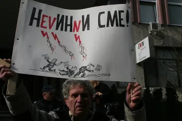 1000 изрязоха на протест в Сливен