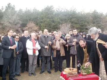 Цветанов заряза с Месут Йелмаз