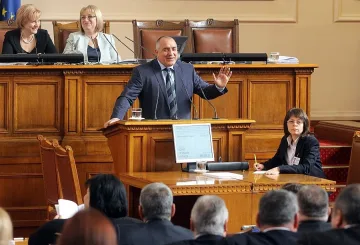 ГЕРБ най-накрая предложи затвора за осигуровки   