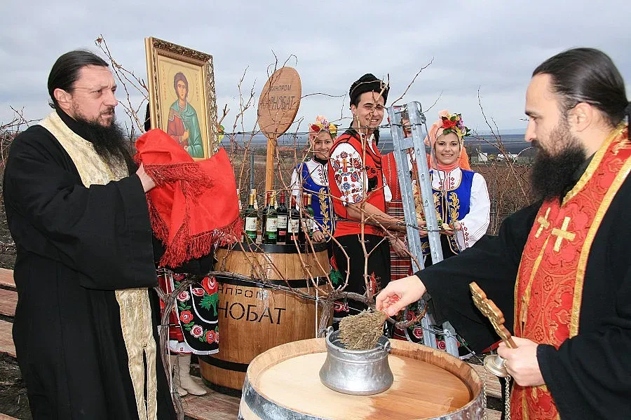 Девойки и богове правят еликсира на траките
