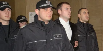 Октай: Не аз, а политиците са за ареста