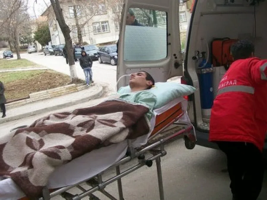 Натровените деца изпили 3 литра розов "сок"