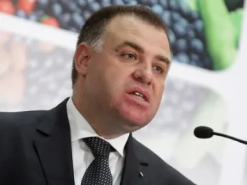 ОЛАФ рови в 2 министерства   