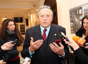 Избират шеф на фонда като папа