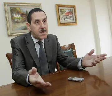 Плащаме за некадърното  управление на монополите   