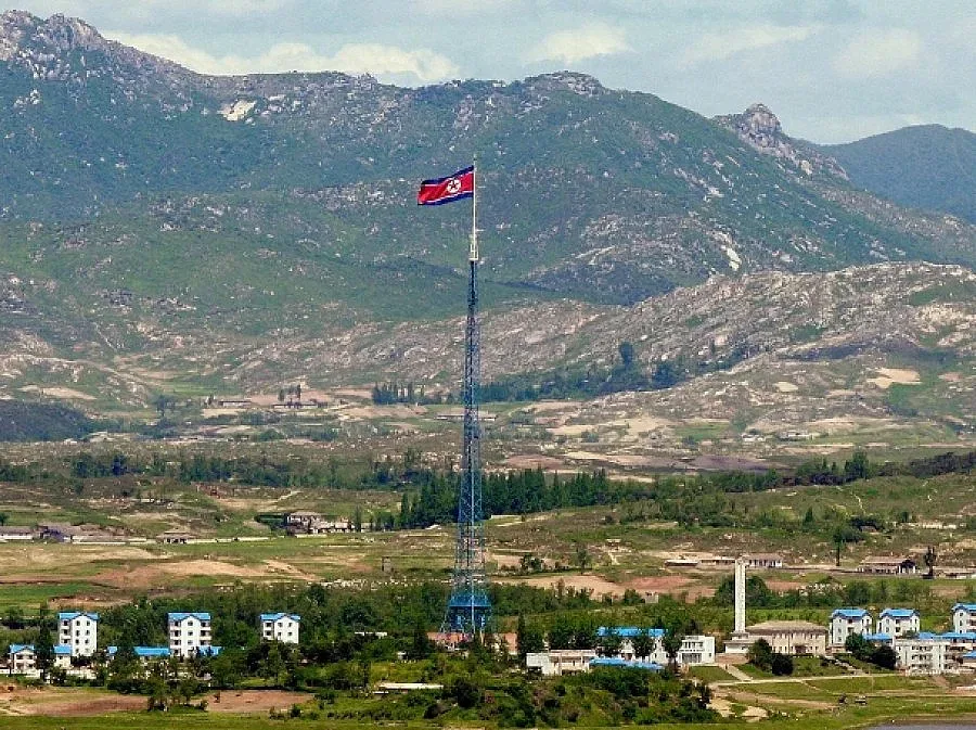 Северна Корея заплашва с твърди действия